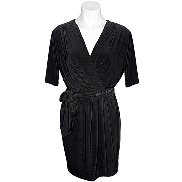 Eliza J Dresses & Skirts - Eliza J Surplice Blouson Wrap Dress in Black